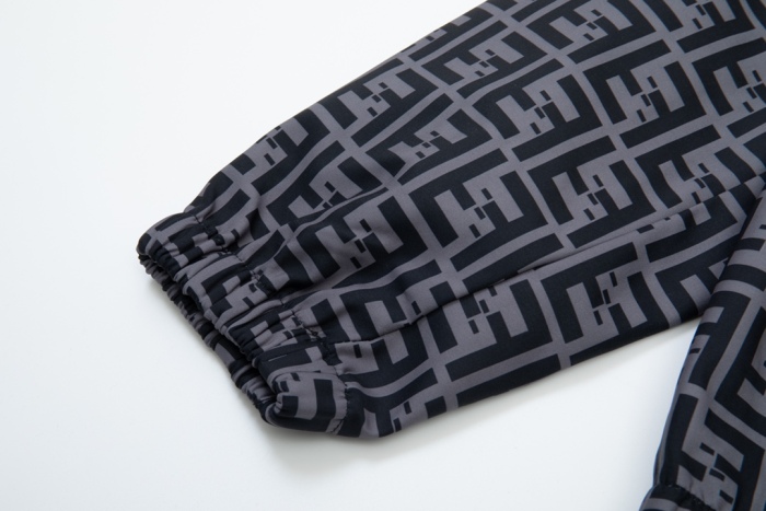  Top Quality1083