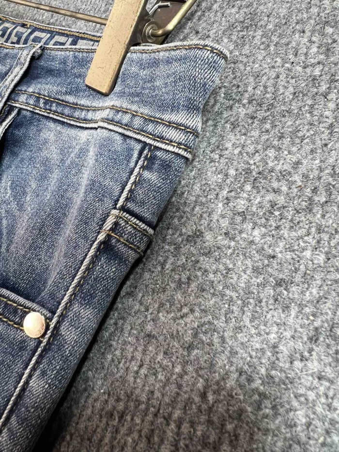 Top Quality1031
