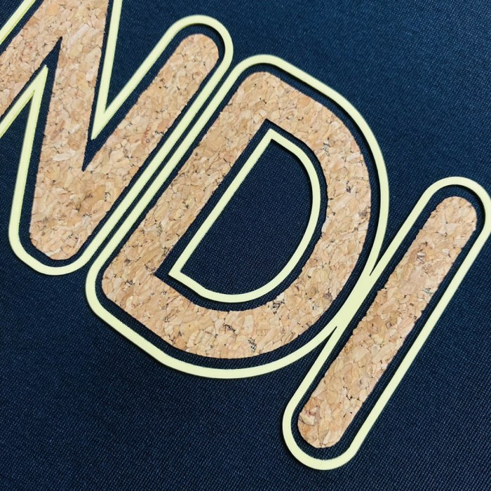  Top Quality1065