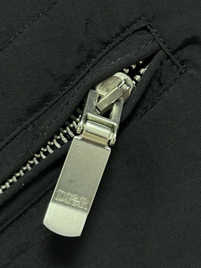  Top Quality548