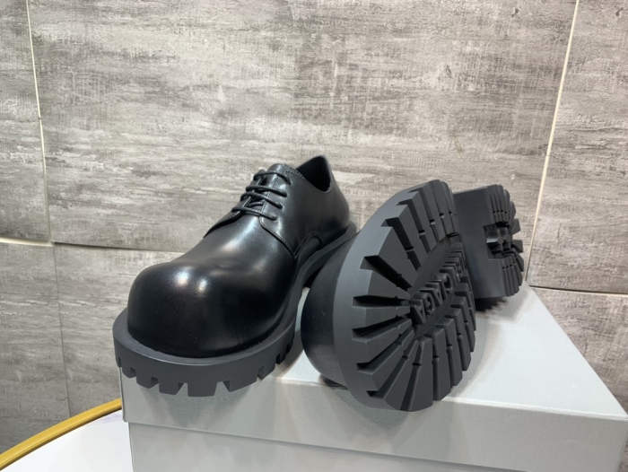 Men Women  B*alenciaga  Sneaker