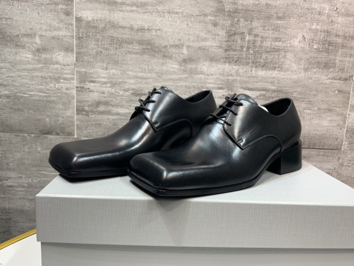 Men Women  B*alenciaga  Sneaker