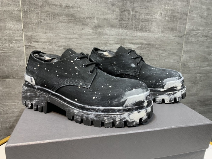 Men Women  B*alenciaga  Sneaker