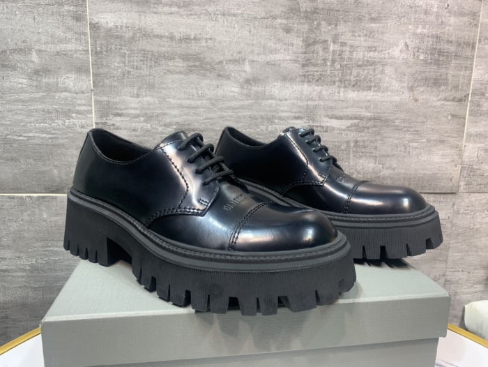 Men Women  B*alenciaga  Sneaker