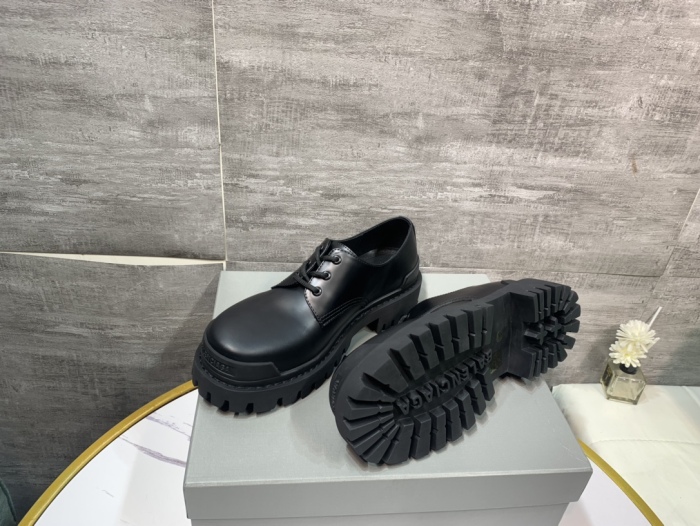 Men Women  B*alenciaga  Sneaker