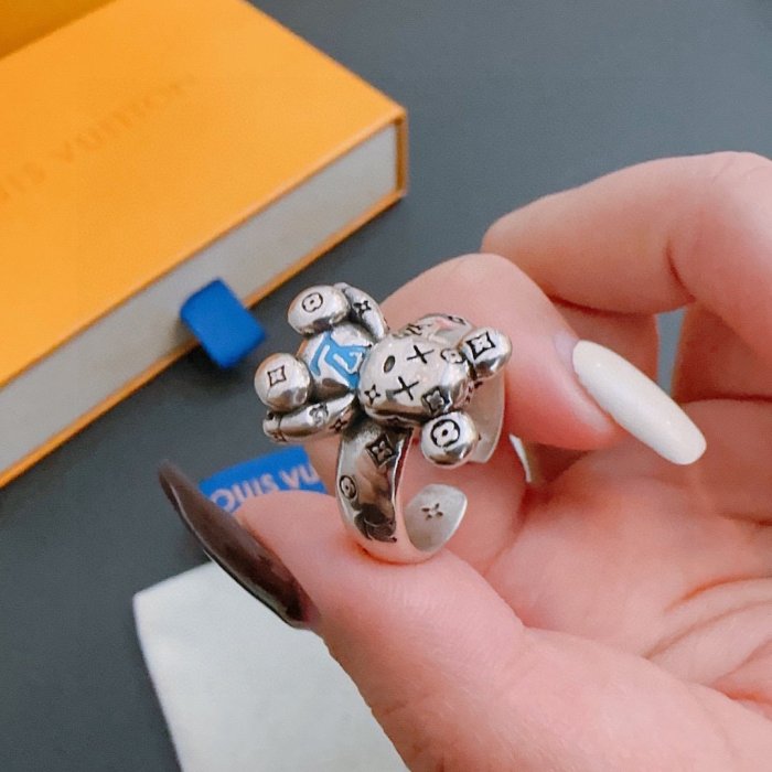 Ring