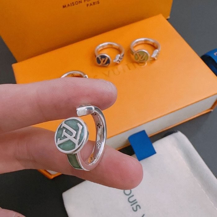 Ring