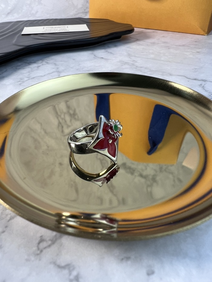 Ring