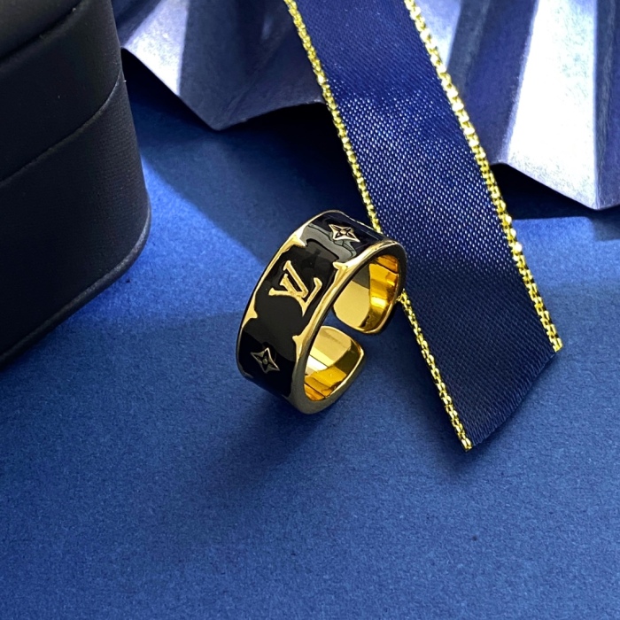 Ring 宽0.8cm