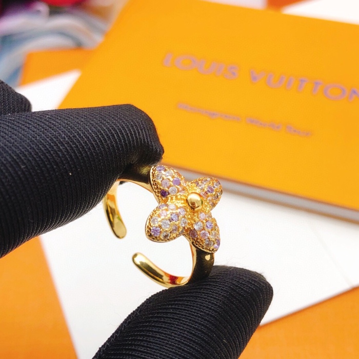 Ring