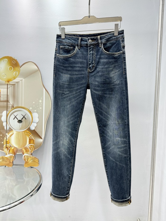  Top Quality073