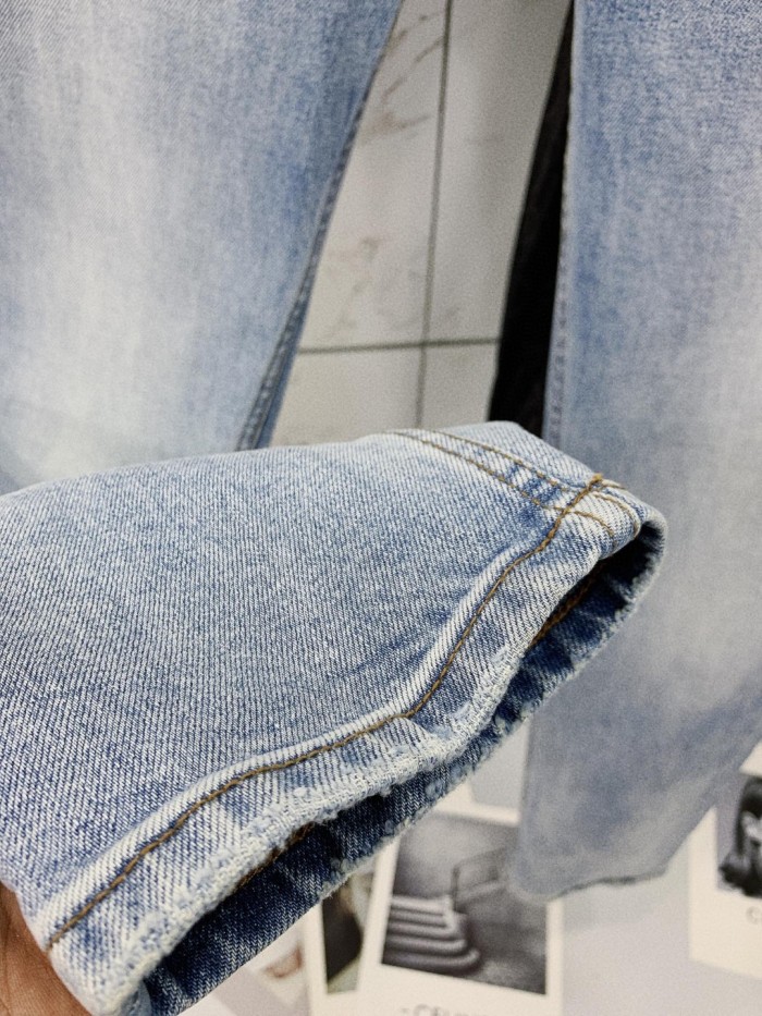  Top Quality083