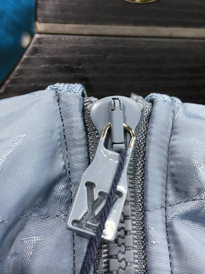 Top Quality212
