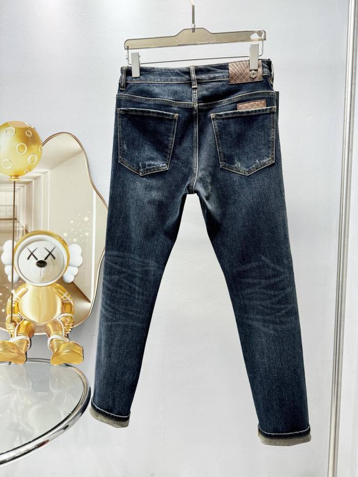  Top Quality074