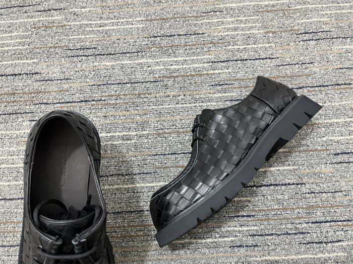 Men  B*ottega V*eneta Top Sneakers