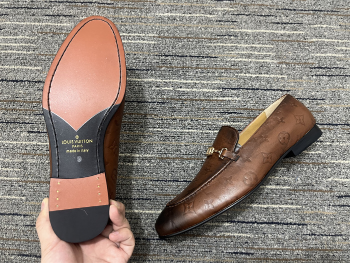 Men L*ouis V*uitton Top Quality  loafers
