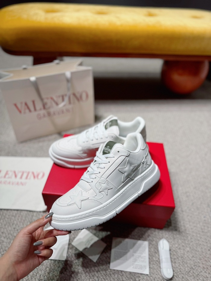 Men Women 𝑉*𝐴𝐿𝐸𝑁𝑇𝐼𝑁𝑂 Top Sneakers