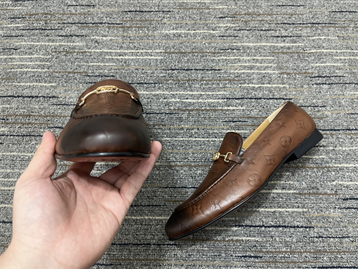 Men L*ouis V*uitton Top Quality  loafers