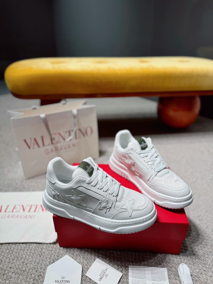 Men Women 𝑉*𝐴𝐿𝐸𝑁𝑇𝐼𝑁𝑂 Top Sneakers