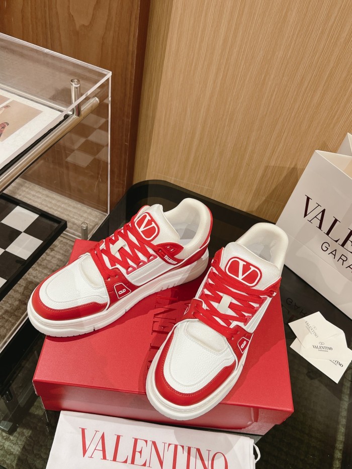 Men Women 𝑉*𝐴𝐿𝐸𝑁𝑇𝐼𝑁𝑂 Top Sneakers