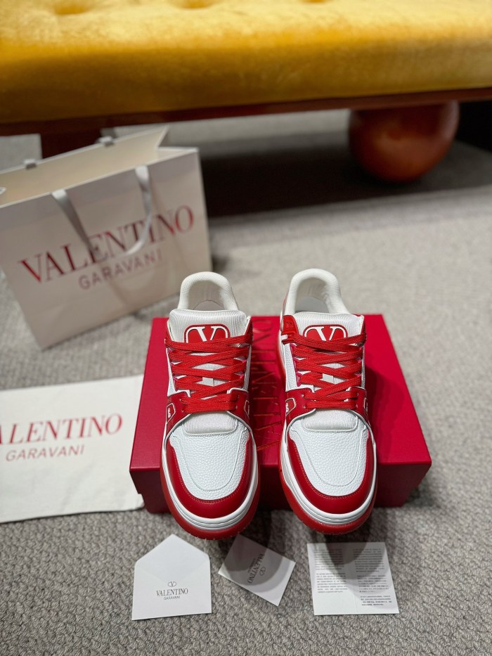 Men Women 𝑉*𝐴𝐿𝐸𝑁𝑇𝐼𝑁𝑂 Top Sneakers