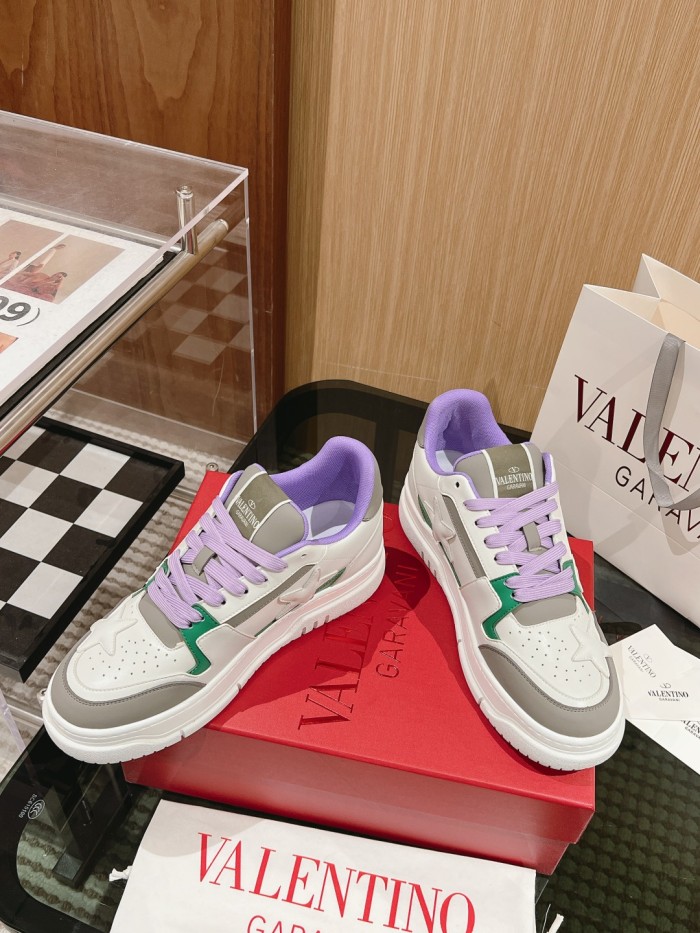 Men Women 𝑉*𝐴𝐿𝐸𝑁𝑇𝐼𝑁𝑂 Top Sneakers