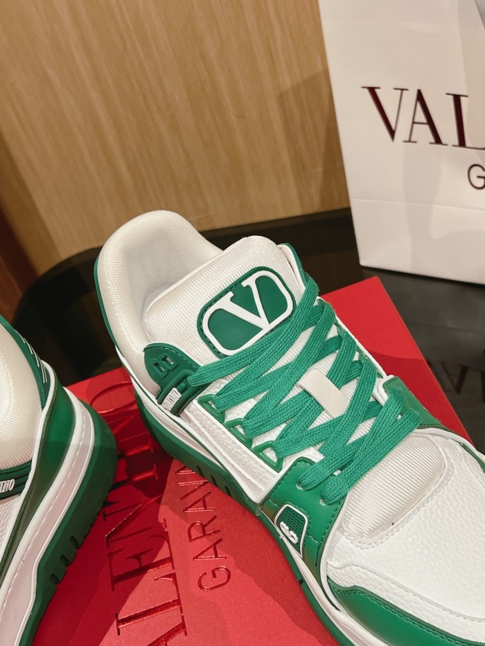Men Women 𝑉*𝐴𝐿𝐸𝑁𝑇𝐼𝑁𝑂 Top Sneakers