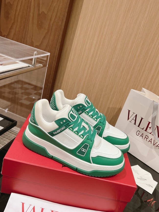 Men Women 𝑉*𝐴𝐿𝐸𝑁𝑇𝐼𝑁𝑂 Top Sneakers