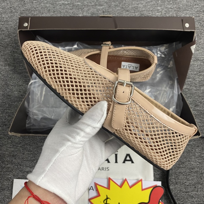 Women  A*LAIA  Slipper