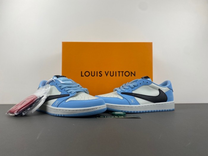 T*ravis S*cott x A*ir Jor*dan 1 Low DM7866-107