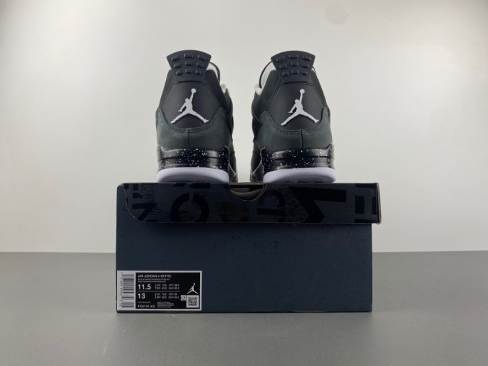 Air Jordan 4 Retro  FQ 8138一002