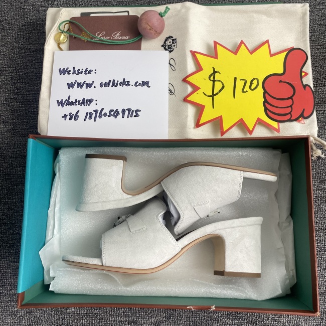 Women L*oro P*iana Top Slippers
