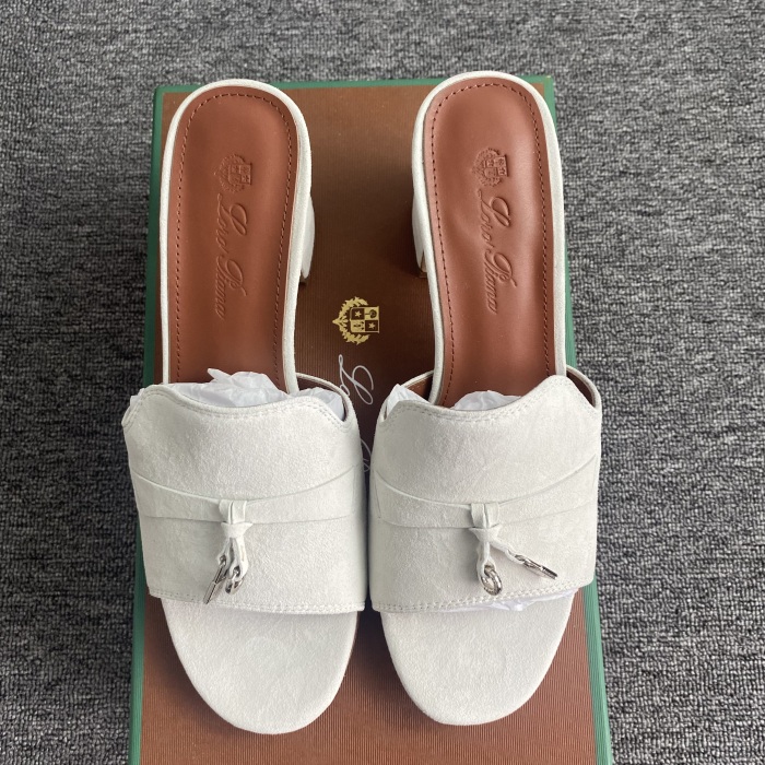 Women L*oro P*iana Top Slippers