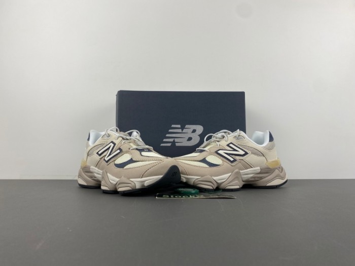Kids N*ew B*alance 9060 Moonrock