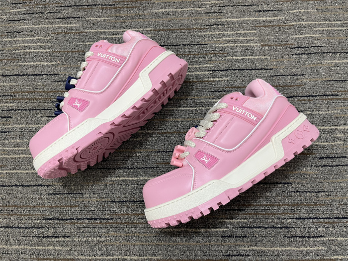 Women L*ouis V*uitton Top Quality Sneakers