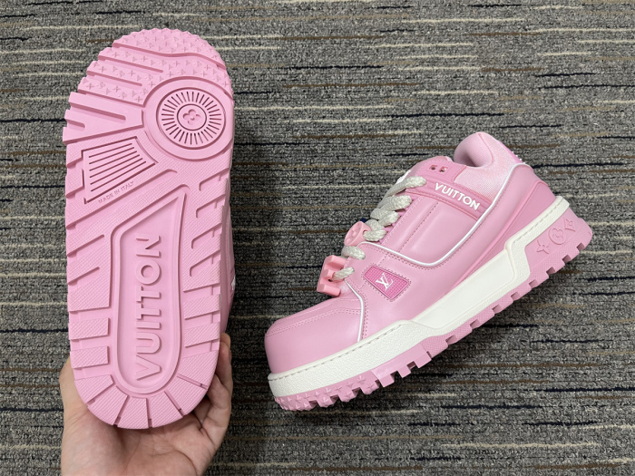 Women L*ouis V*uitton Top Quality Sneakers