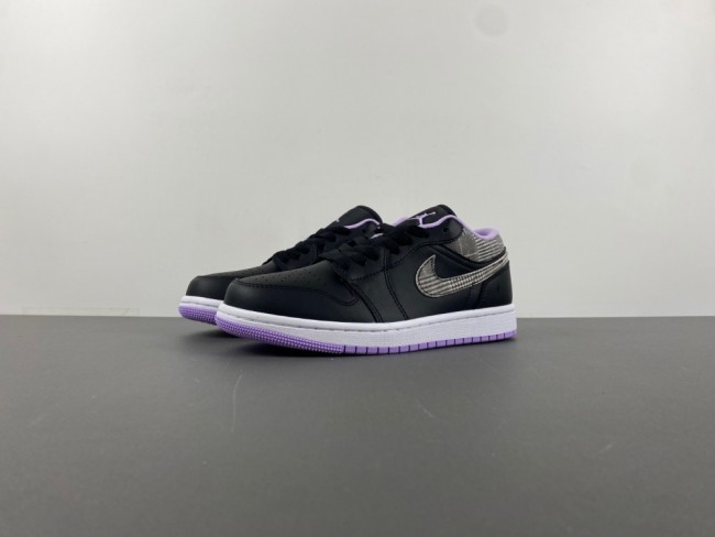 Air Jordan  1 Retro Low  DH0570-015
