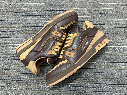 Men   L*ouis V*uitton Top Quality Sneakers