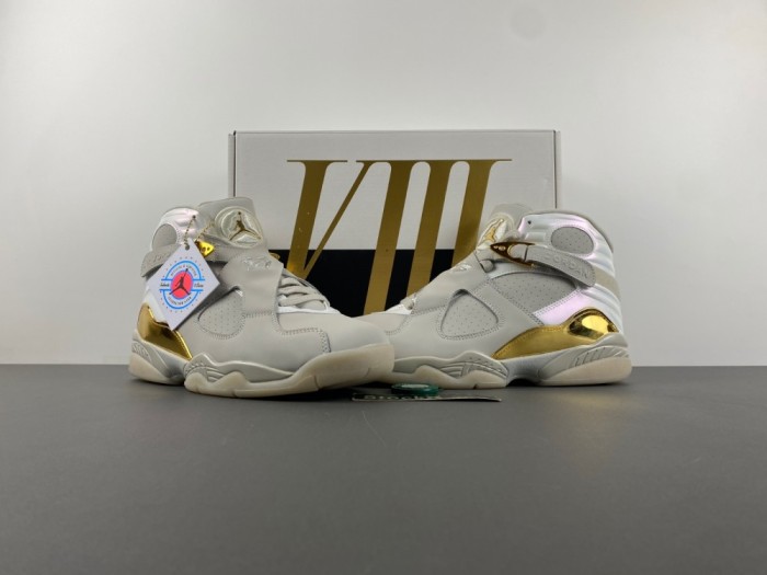 A*ir Jor*dan 8 “Champagne”  832821-030