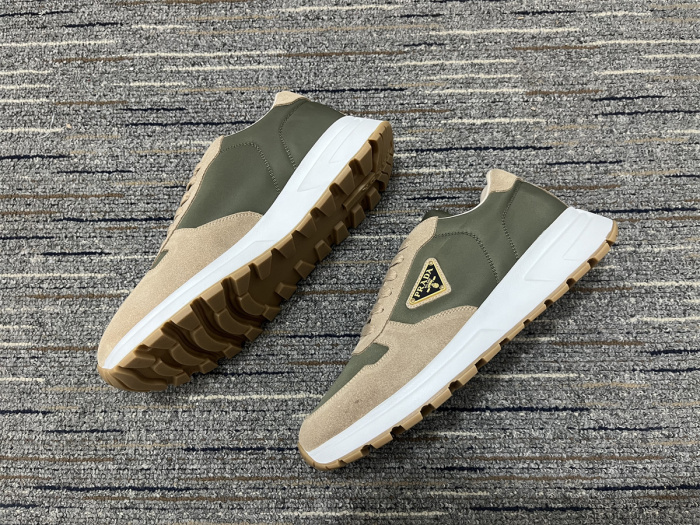 Women  P*rada Top Quality Sneakers