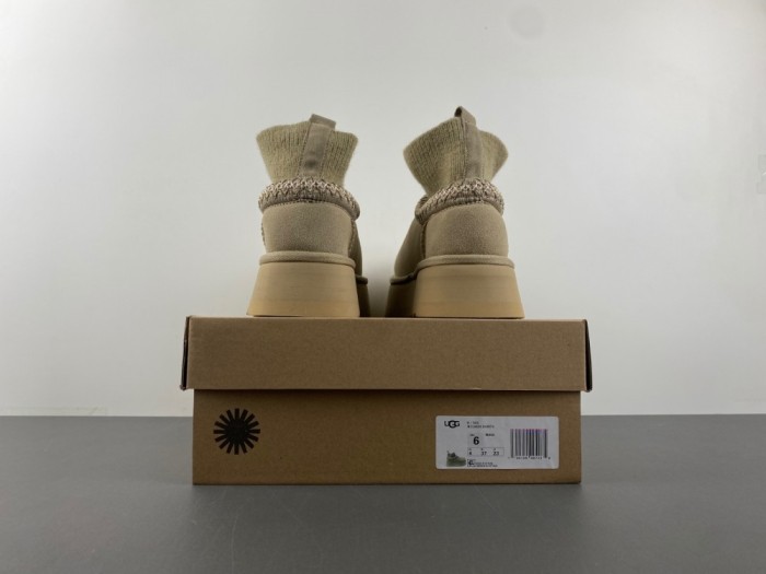 Women U*GG Top Sneaker