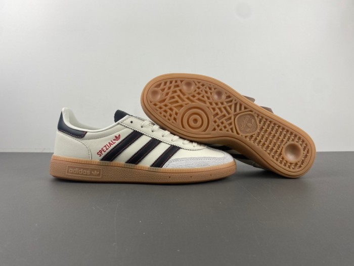 a*didas HANDBALL  SPEZIAL  JH6398
