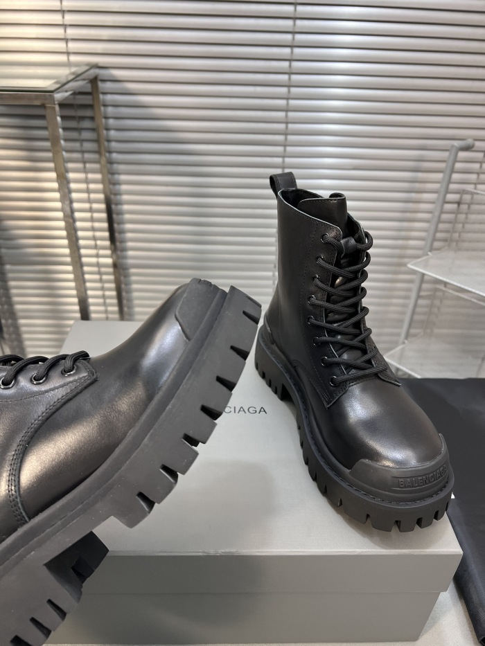 Men Women  B*alenciaga  Sneaker