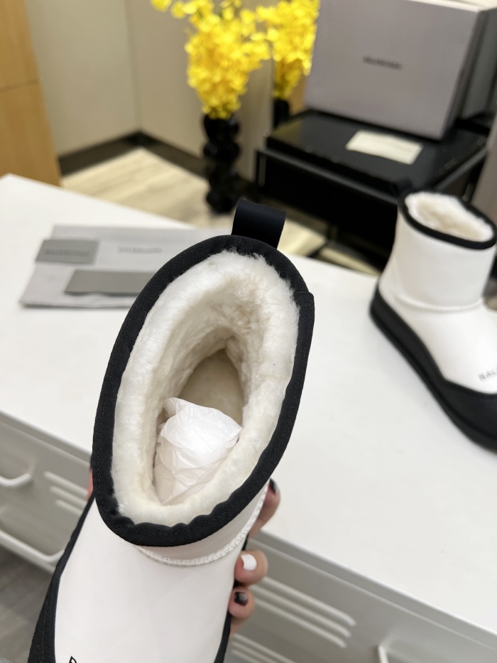Women  B*alenciaga  Sneaker