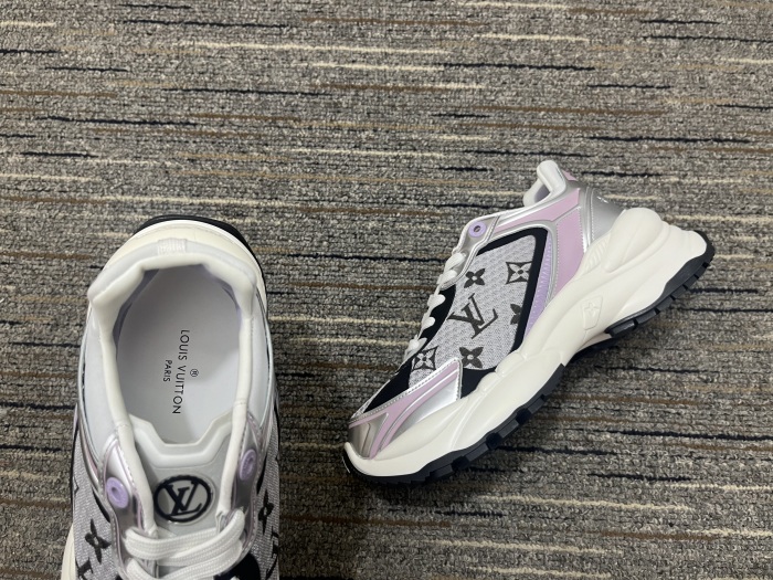 Women L*ouis V*uitton Top Sneaker