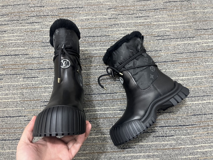Women L*ouis V*uitton Top Quality Sneakers
