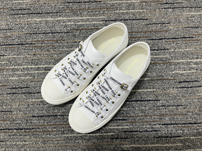 Women D*ior  B23 Top Sneakers