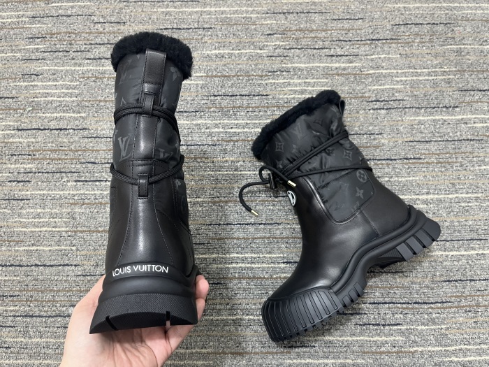 Women L*ouis V*uitton Top Quality Sneakers