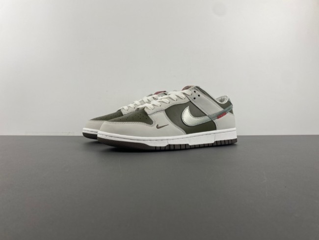 N*ike D*unk Low “Year of the Snake”  HV5980-231