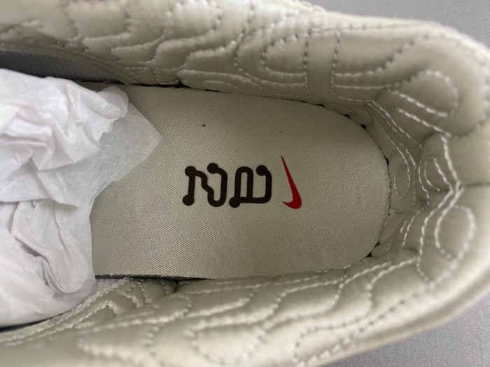 N*ike D*unk Low “Year of the Snake”  HV5980-231